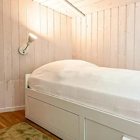 Strandblick - Dorf 1 16 *