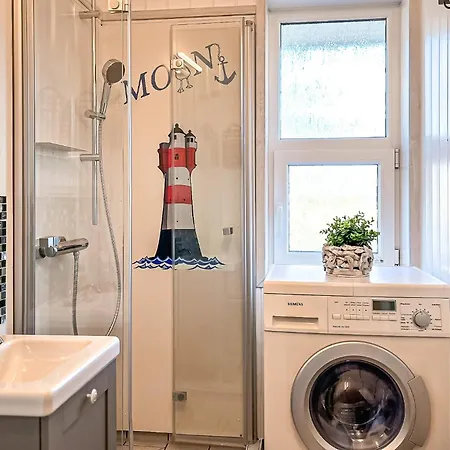 Strandblick - Dorf 1 16 *